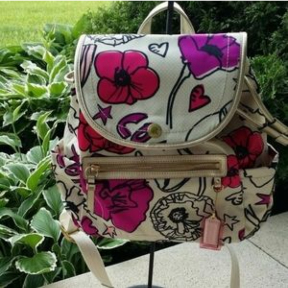Authentic Coach Kyra Floral Print Backpack 19284 This… Gem